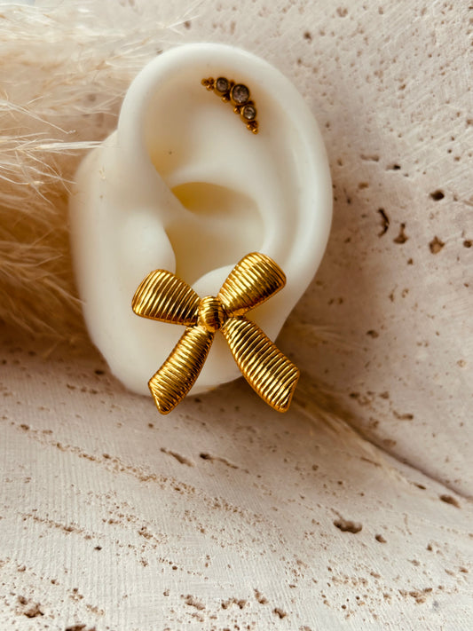 Bow Line Earrings